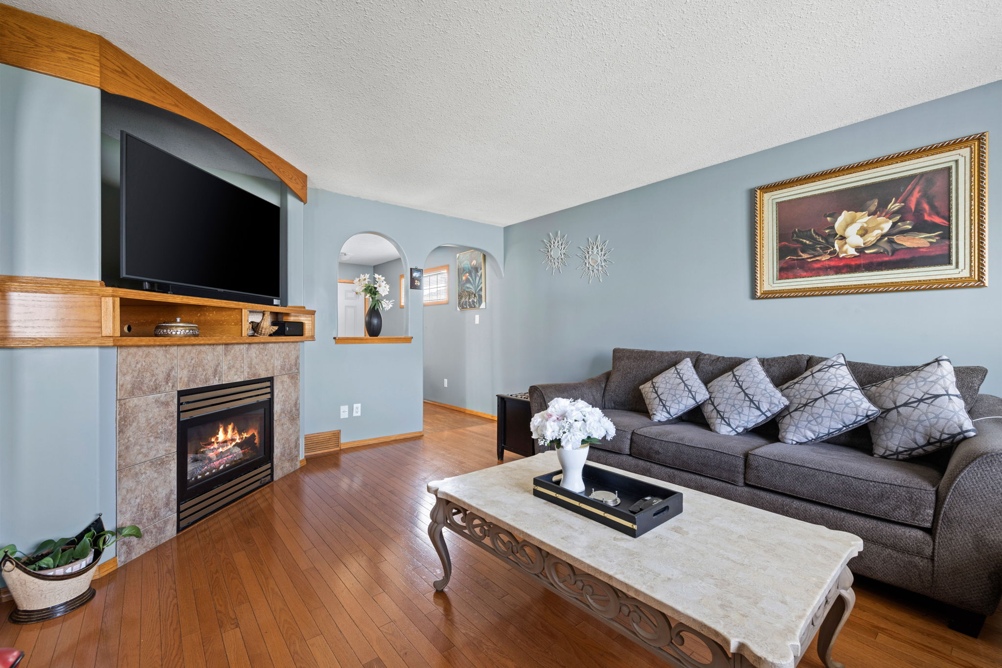 911 Gull Rd. - 07. Living Room