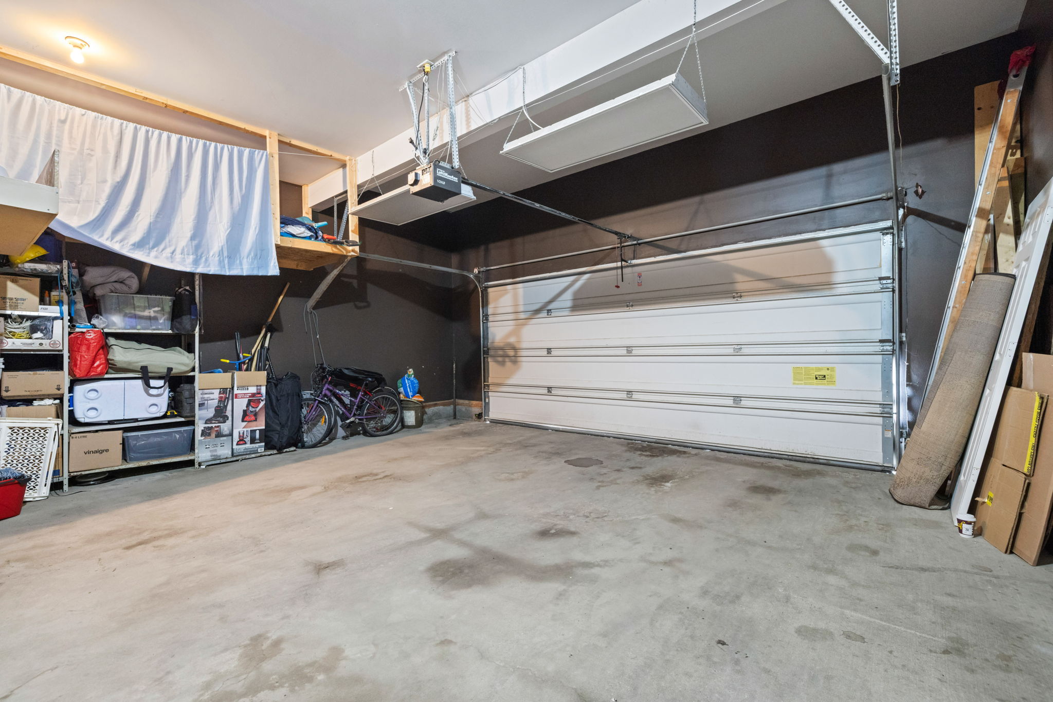 911 Gull Rd. - 38. Interior Garage