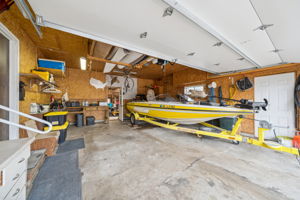 14_Interior