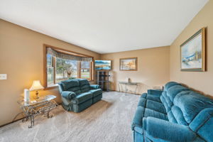 02_Interior