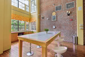 N Orange Ave 101-2603-906.jpg