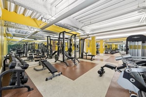 N Orange Ave 101-2603-911.jpg