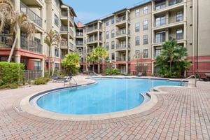 N Orange Ave 101-2603-914.jpg