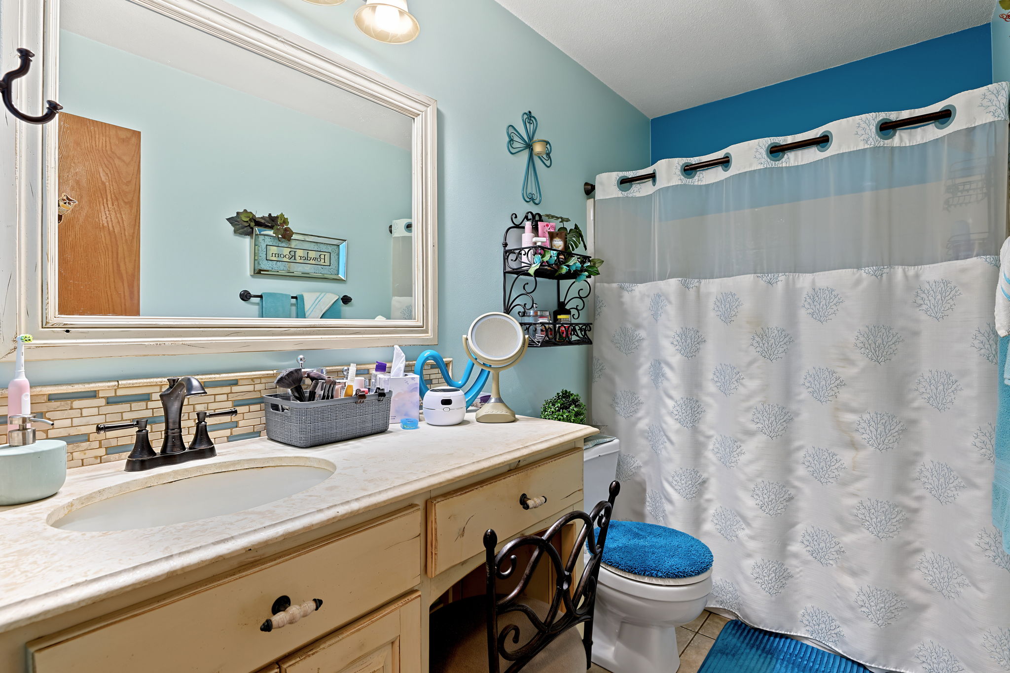  Photo 29
