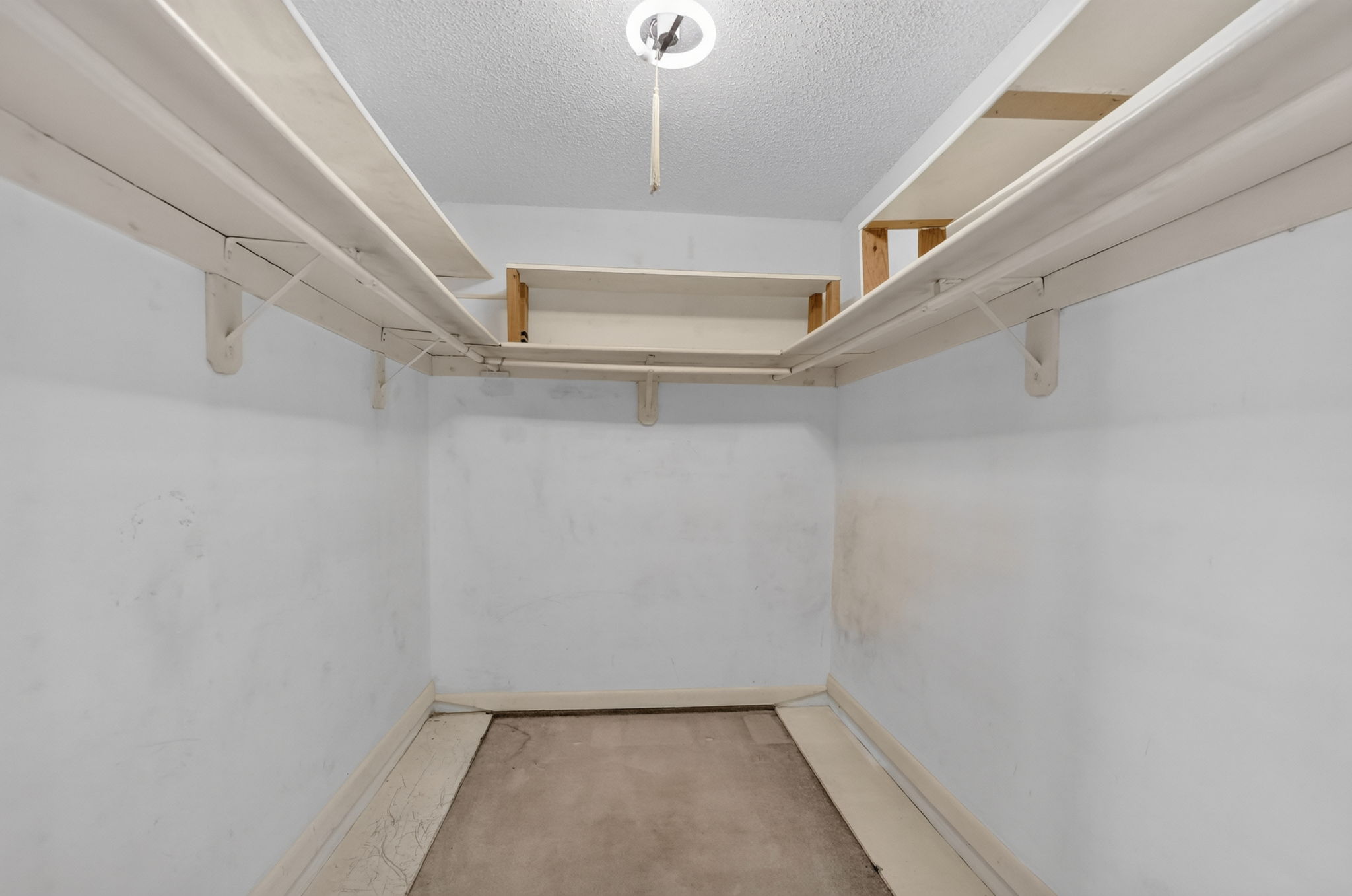 Closet 2