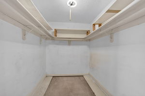 Closet 2