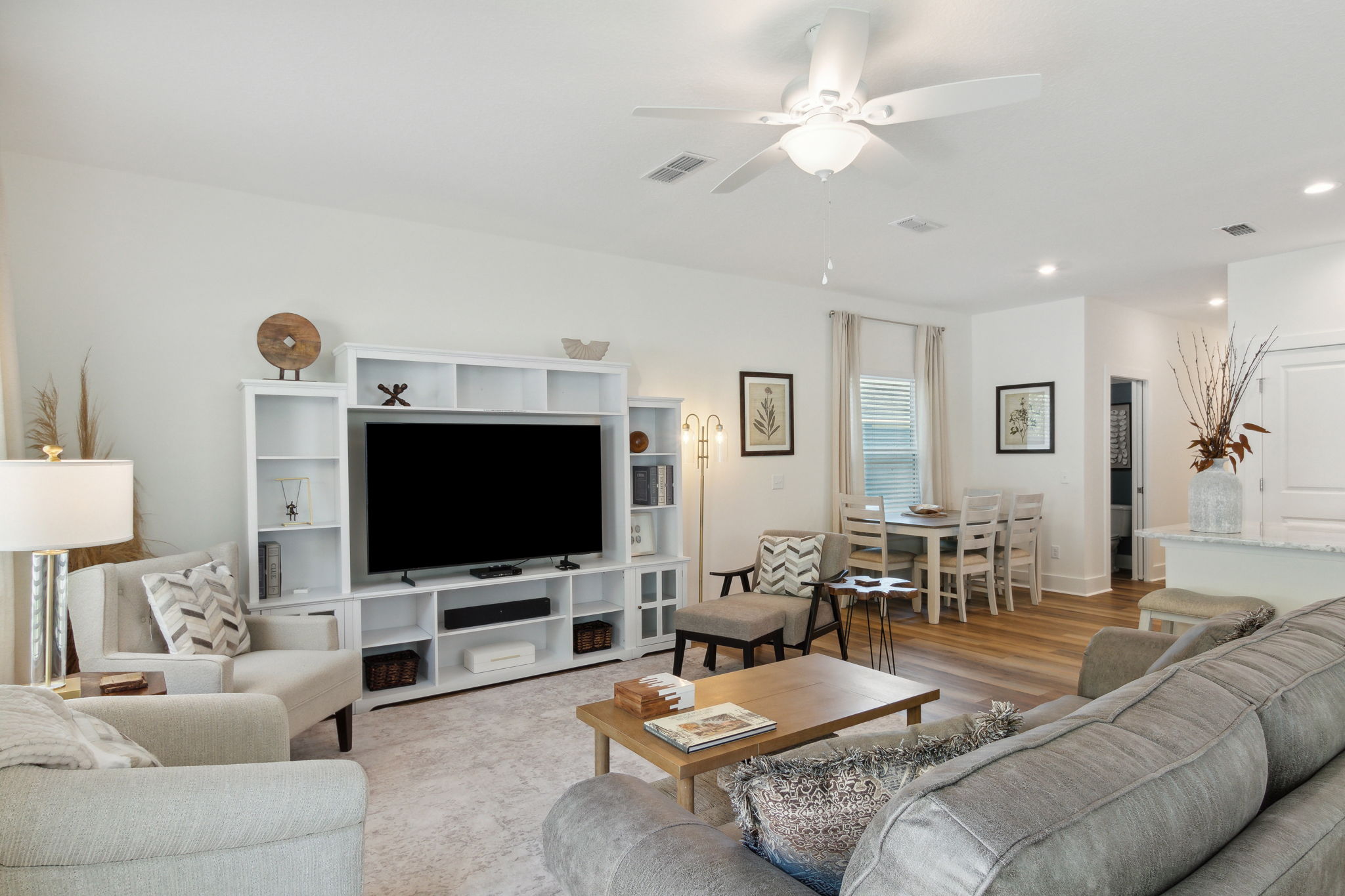 Family Room/Kitchen