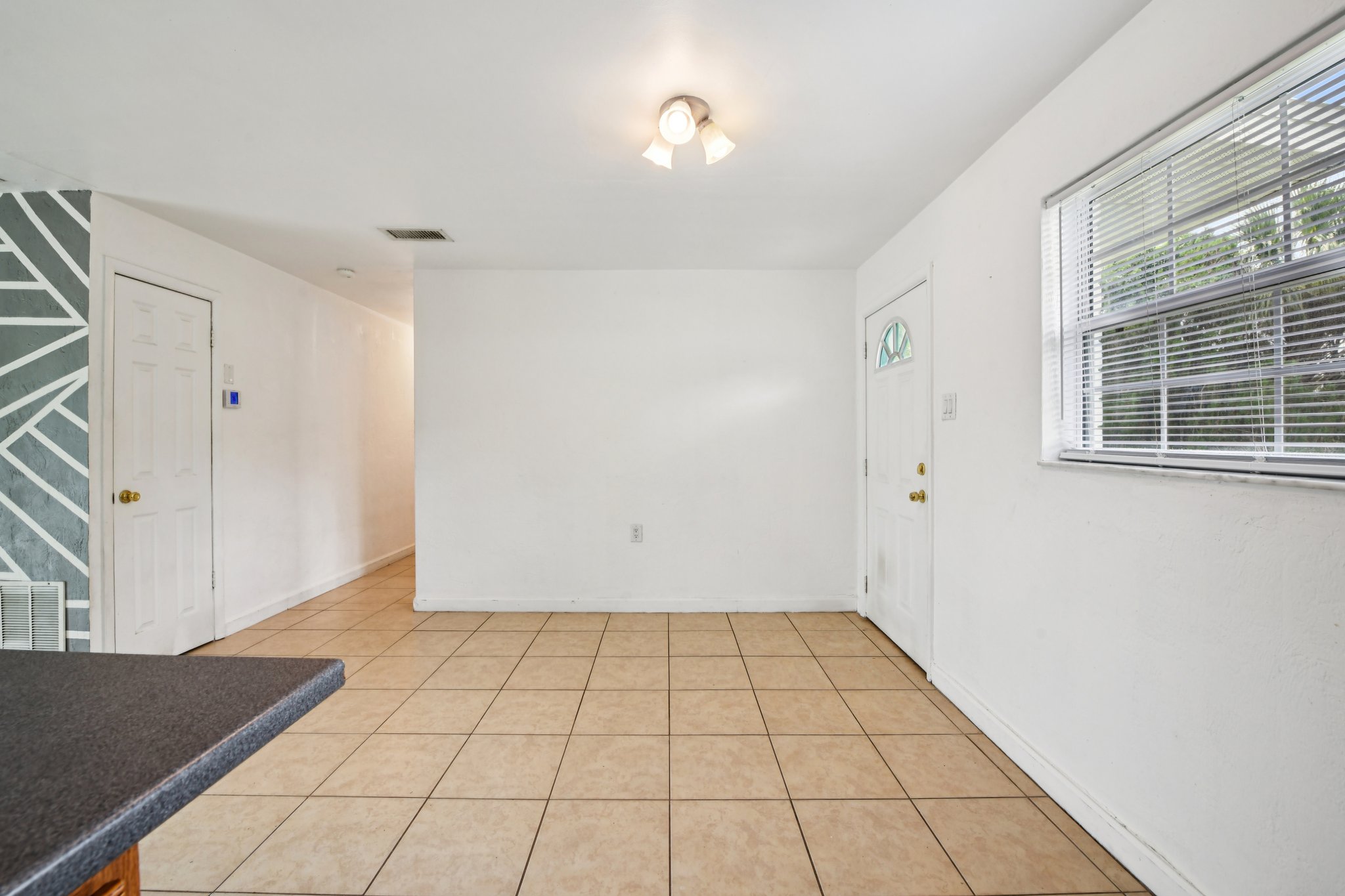 Shady Park Terrace-S1909-008.jpg