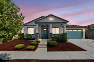001_F8_911 Trinity Dr day to dusk