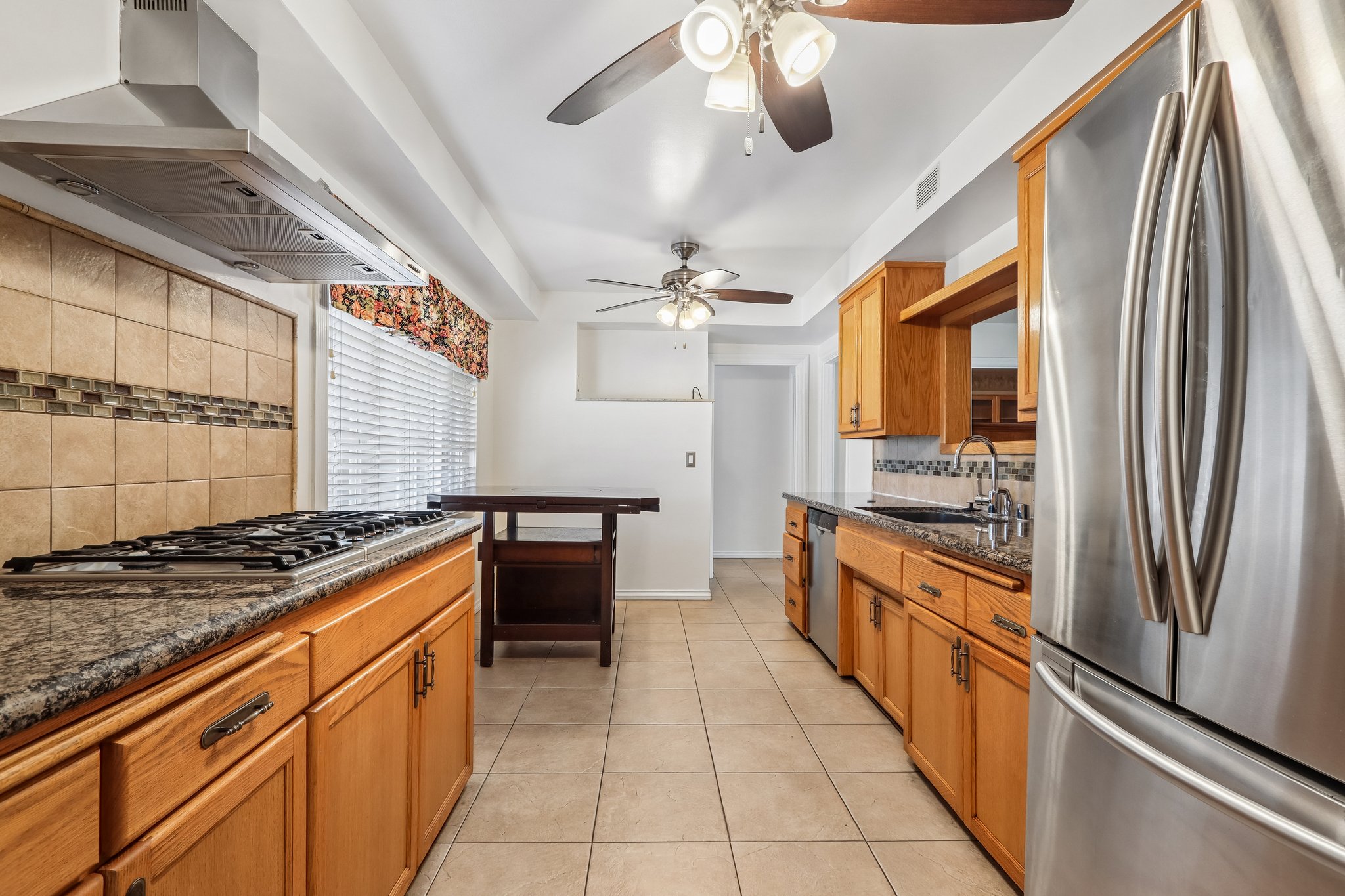 W Lucille Ave-S2207-011.jpg