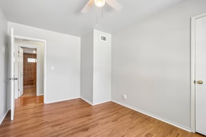 W Lucille Ave-S2207-020.jpg