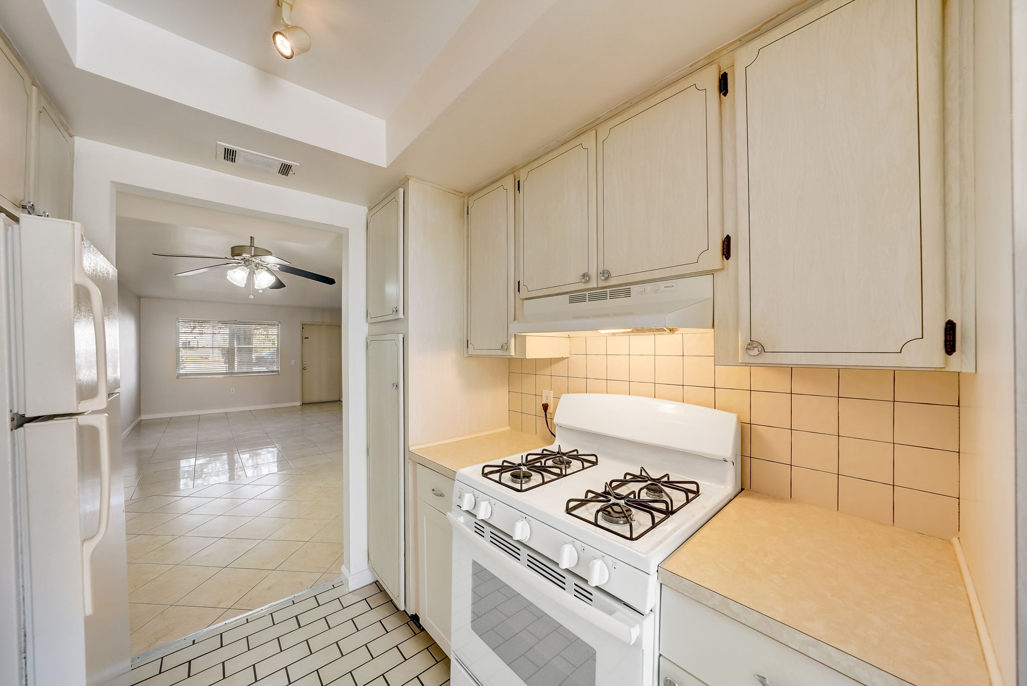 Washington Ave SW 104-021