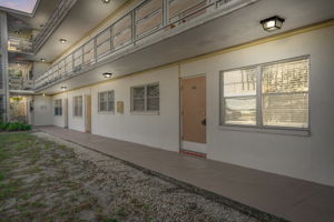 Washington Ave SW 104 - VT-001