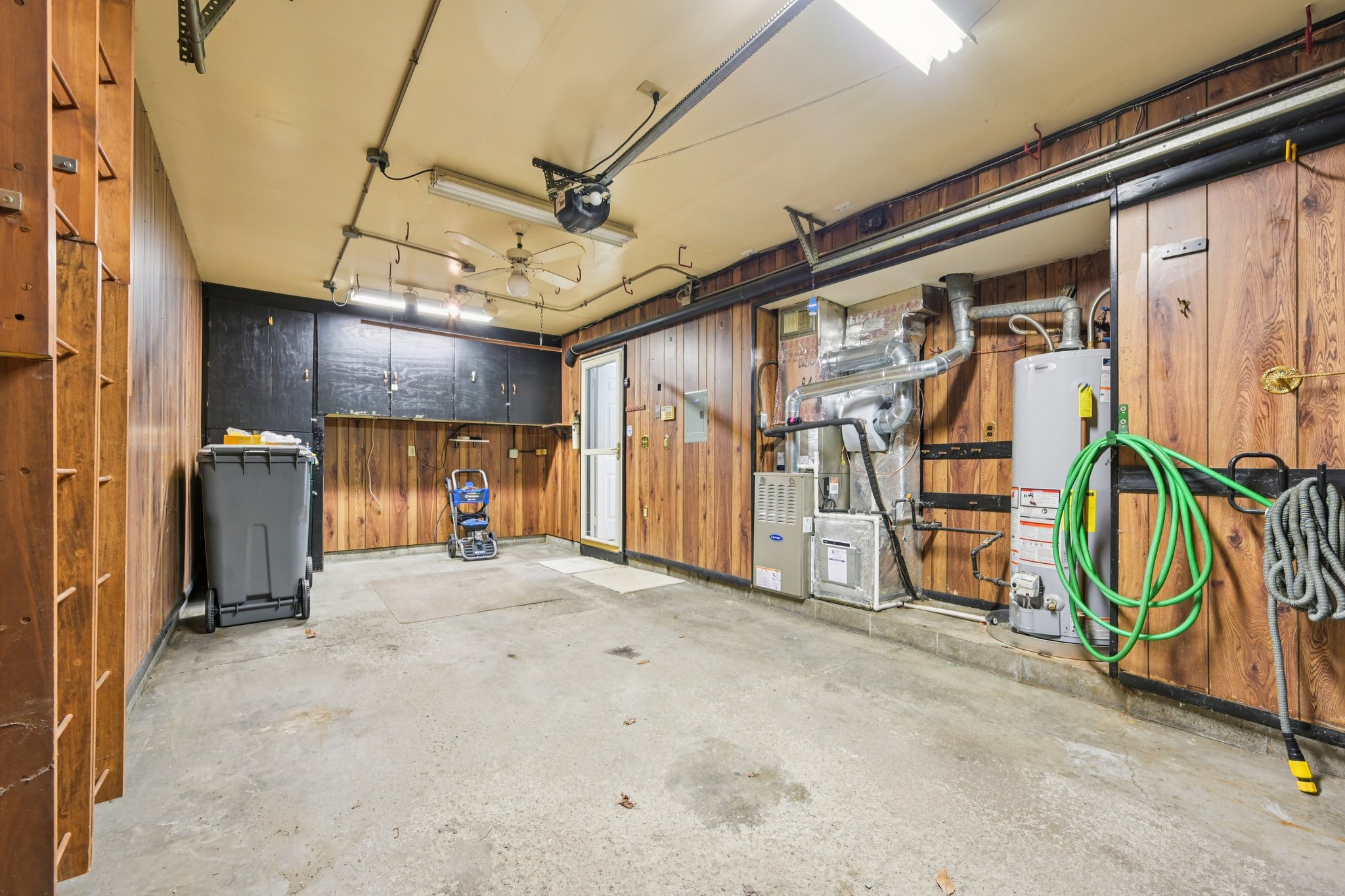 Cinnebar Dr-S0304-022.jpg