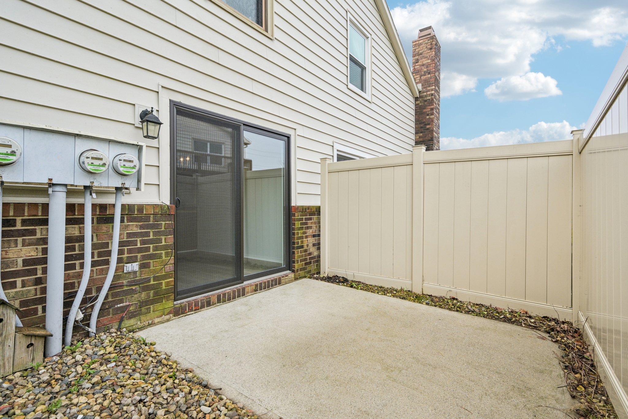 Cinnebar Dr-S0304-024.jpg