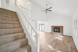 Cinnebar Dr-S0304-005.jpg