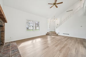 Cinnebar Dr-S0304-006.jpg