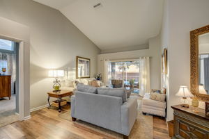Dupont Ave-005