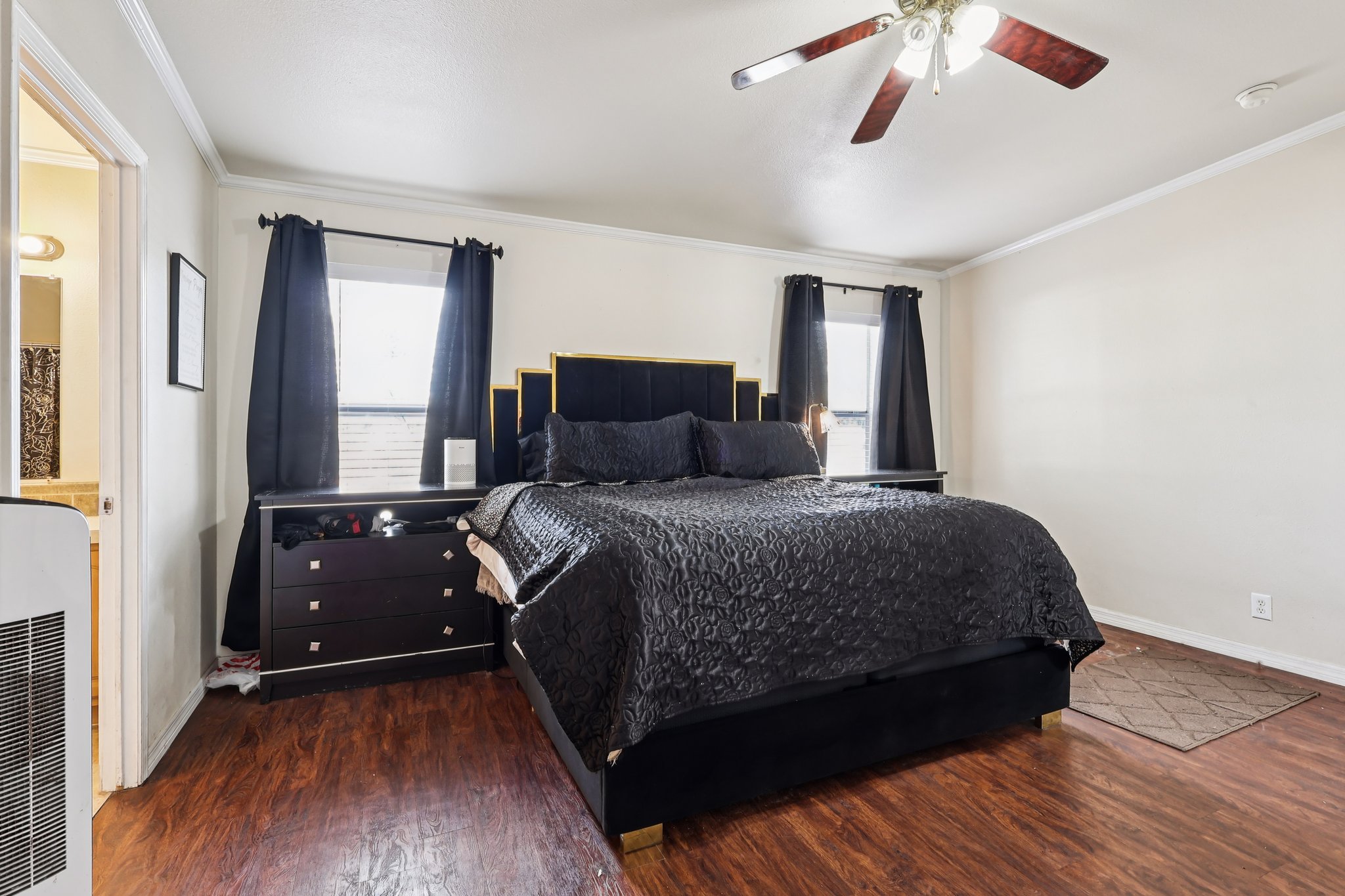 Mercury Dr-S1802-028.jpg