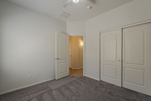  Photo 34