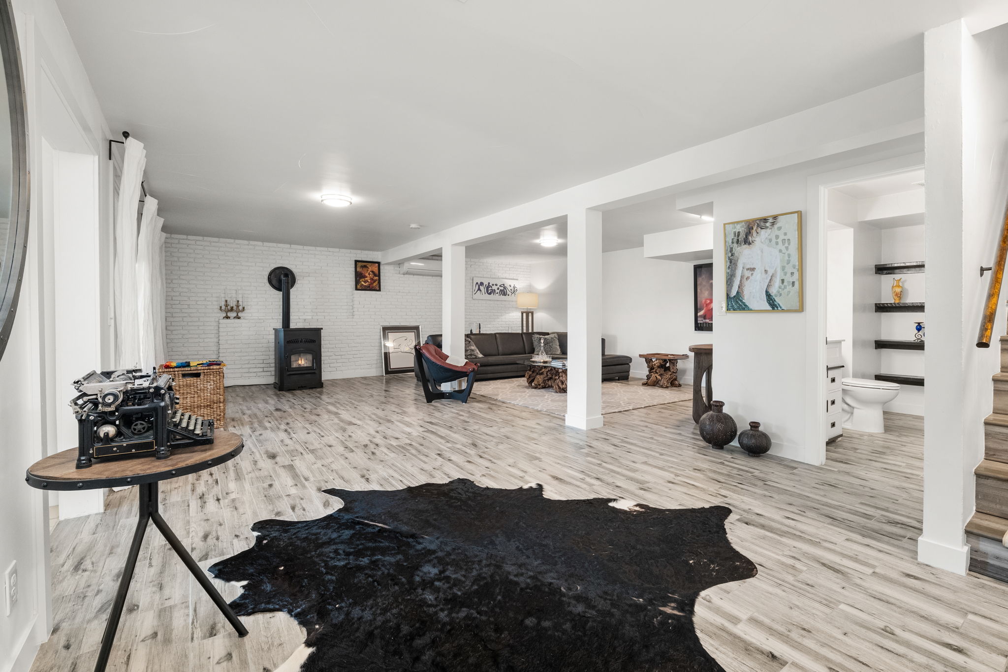 Family Room 3
