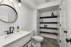 Powder Room 1