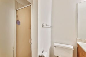  Photo 38