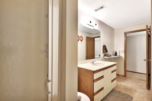  Photo 39