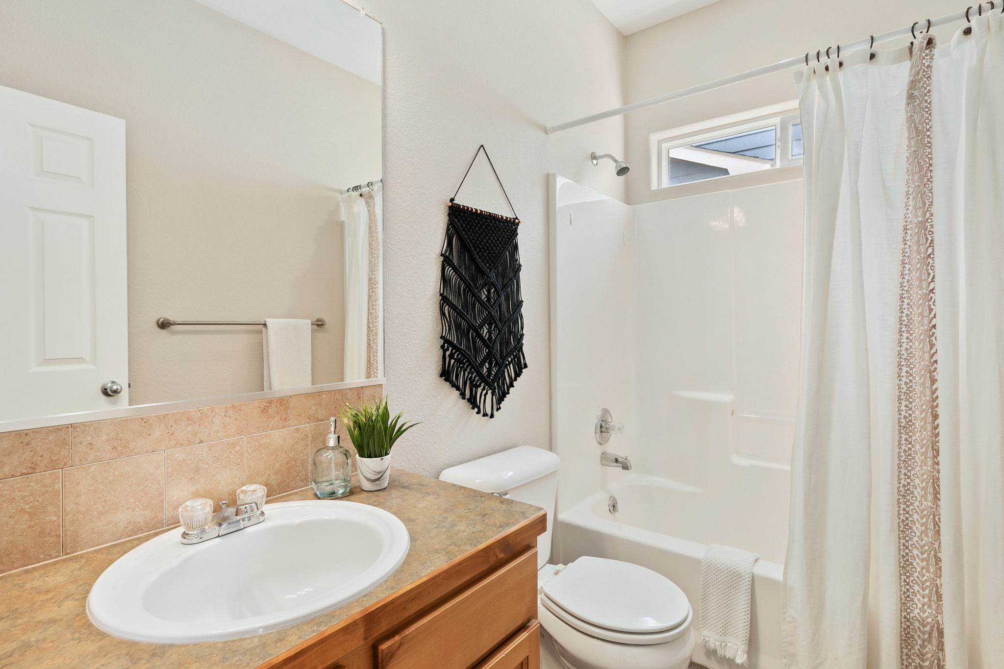 912 Cliffrose Way, Severance, CO 80550, USA Photo 16