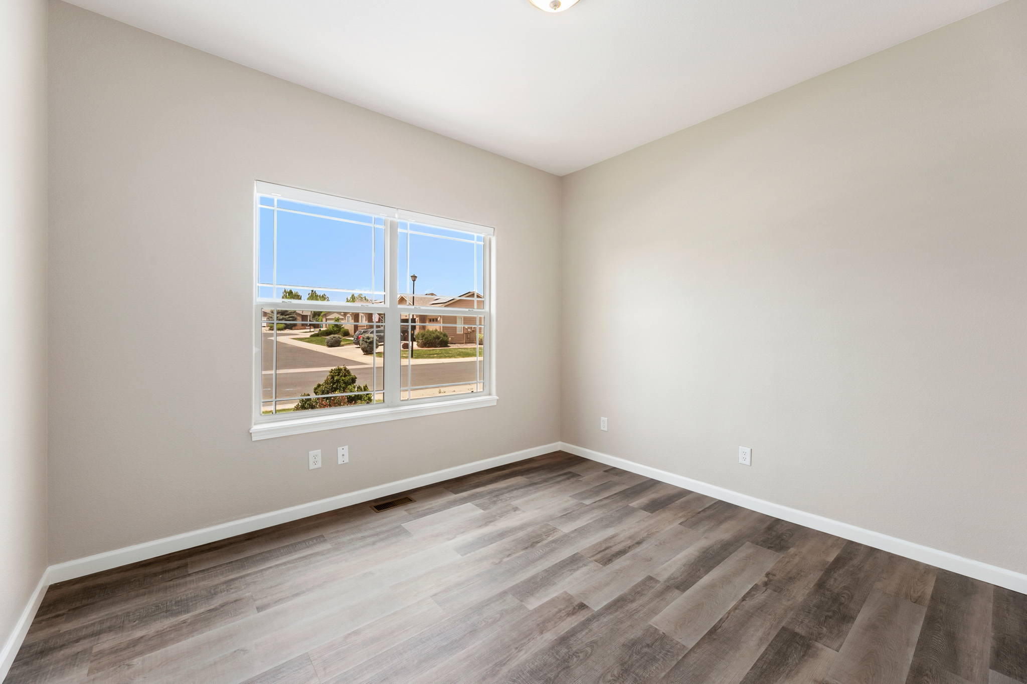 912 Cliffrose Way, Severance, CO 80550, USA Photo 18