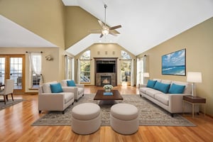 912 Middelton Ave. Lisle, IL-41 virtually staged.jpeg