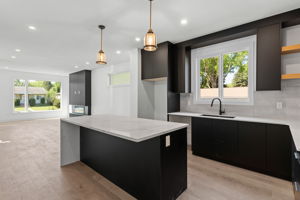 9120-QuikSell-11