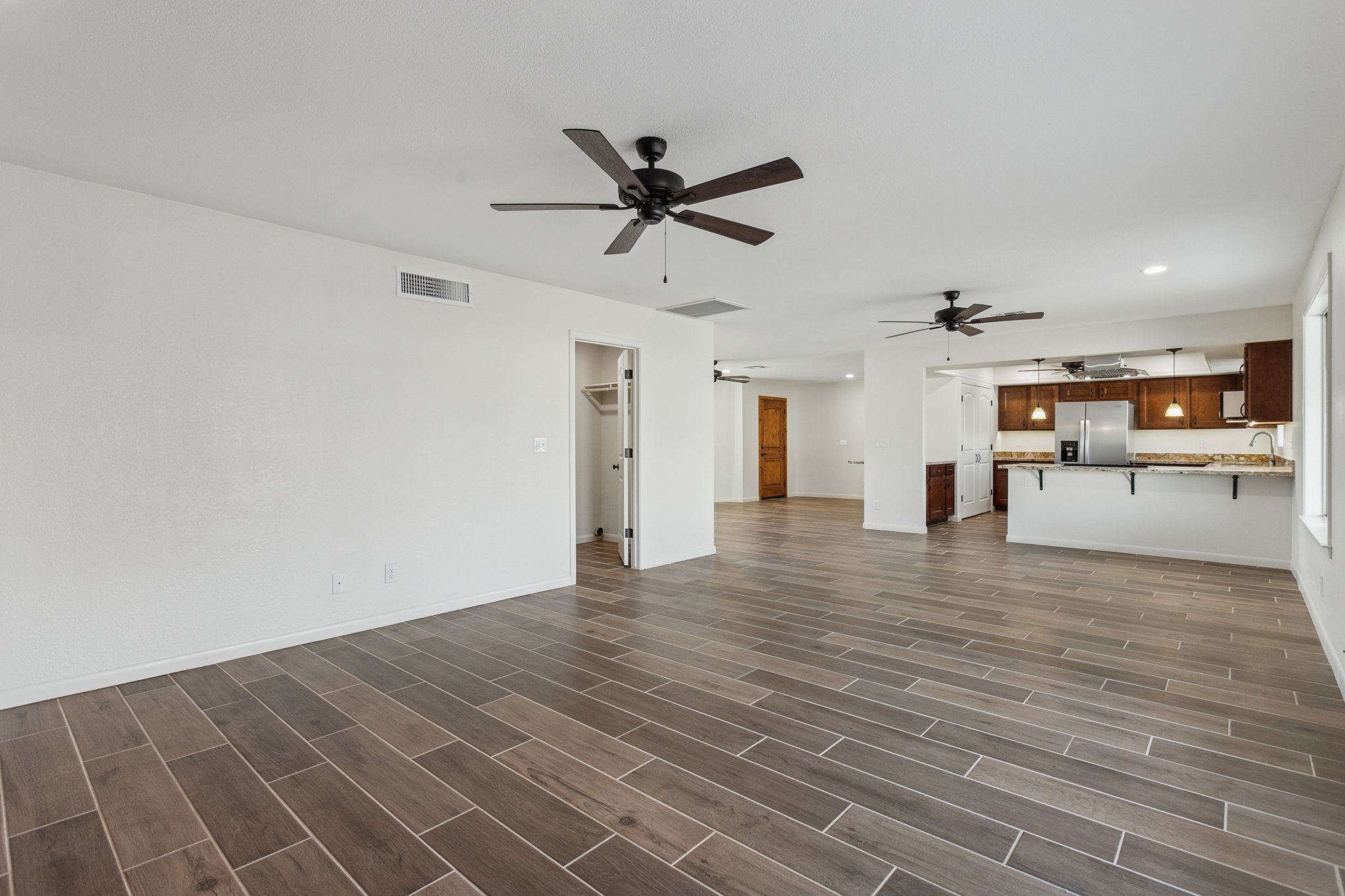 9120 W Villa Lindo Dr Peoria AZ 85383-009.jpg