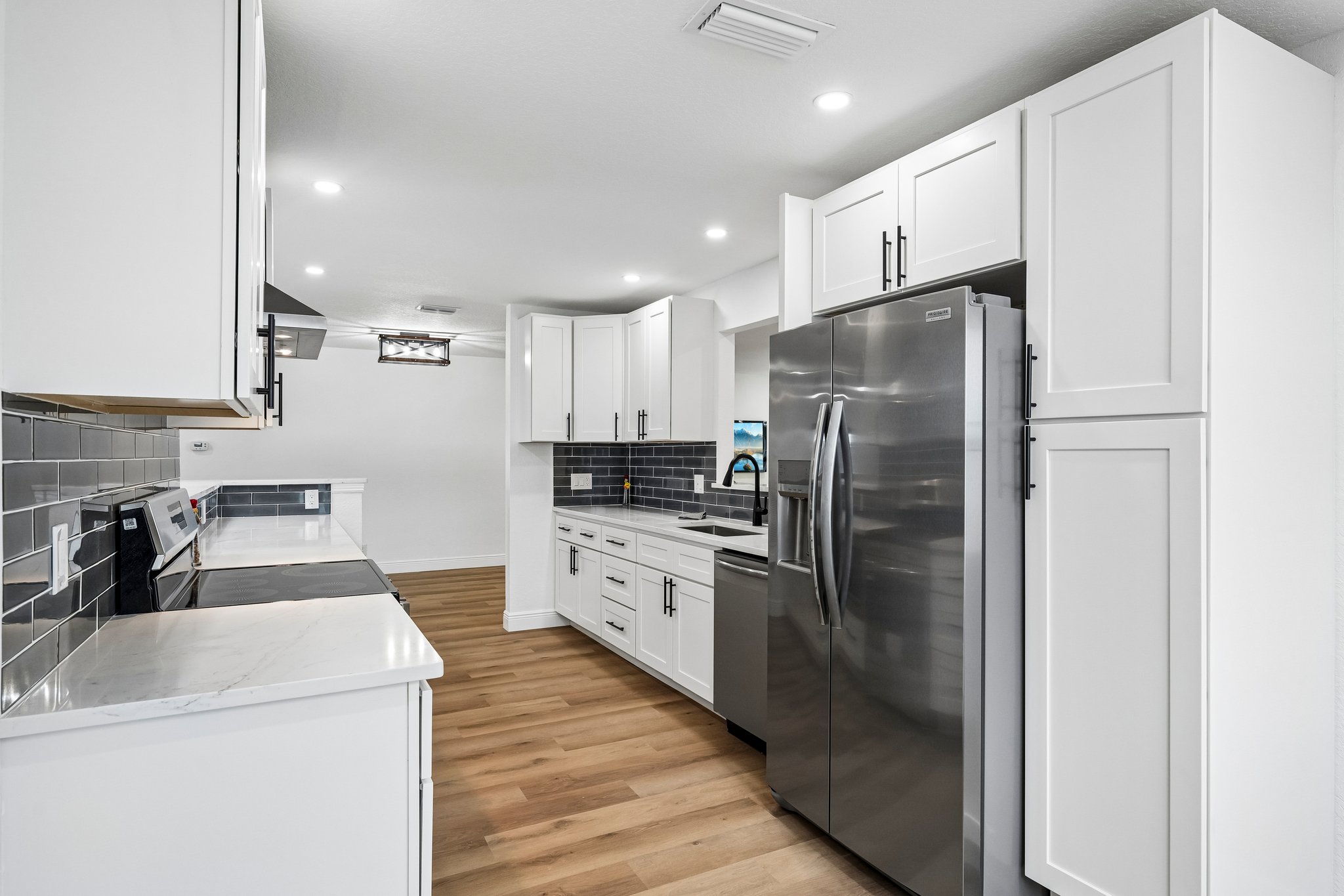 39th Ln-S0608-028.jpg