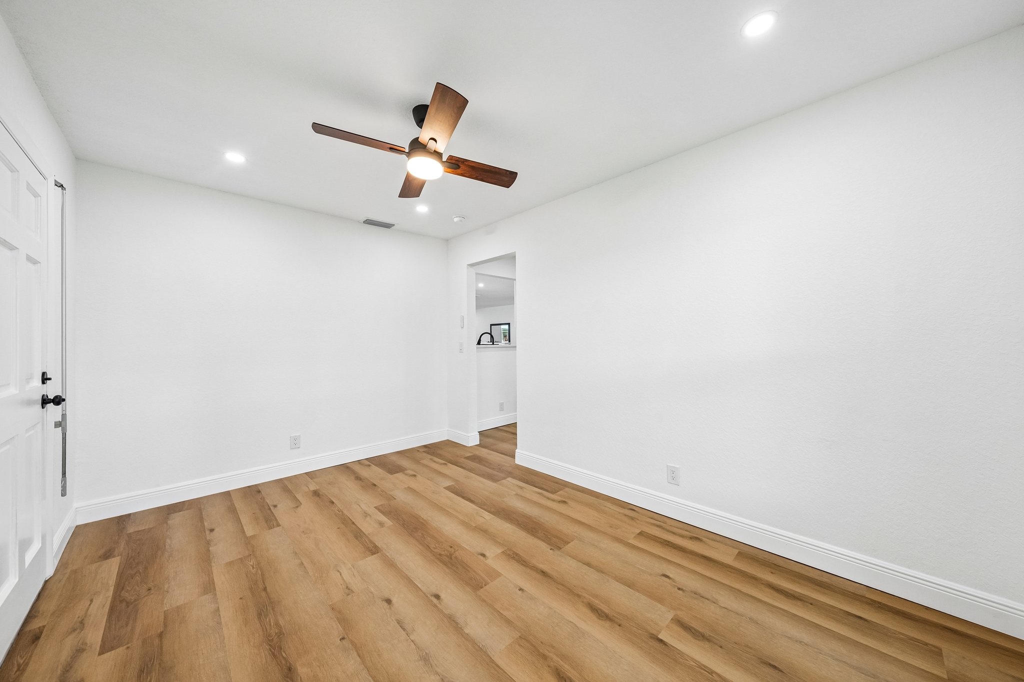 39th Ln-S0608-044.jpg