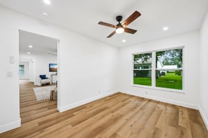 39th Ln-S0608-043.jpg