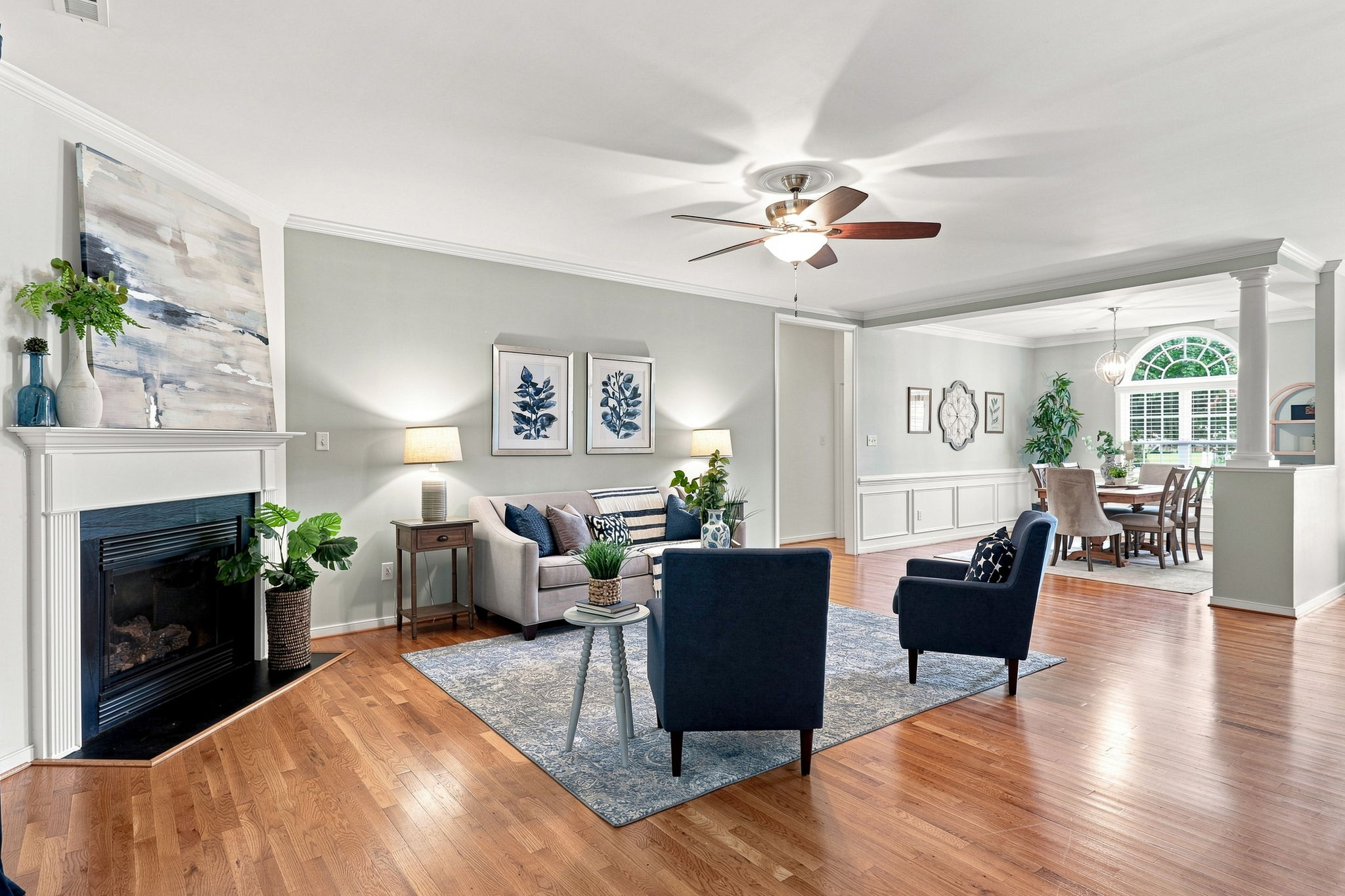 10-Family Room