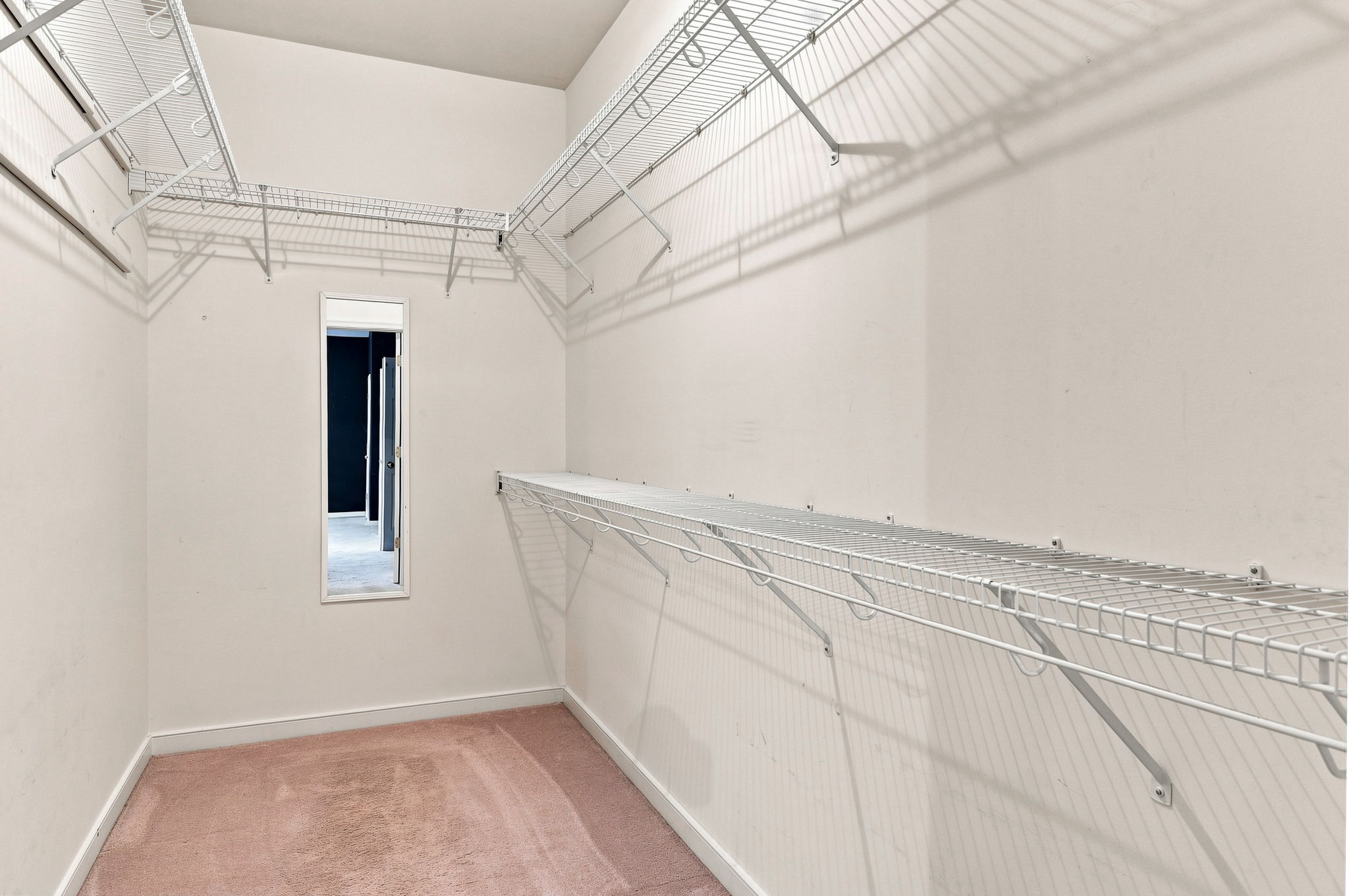 25-Primary Closet