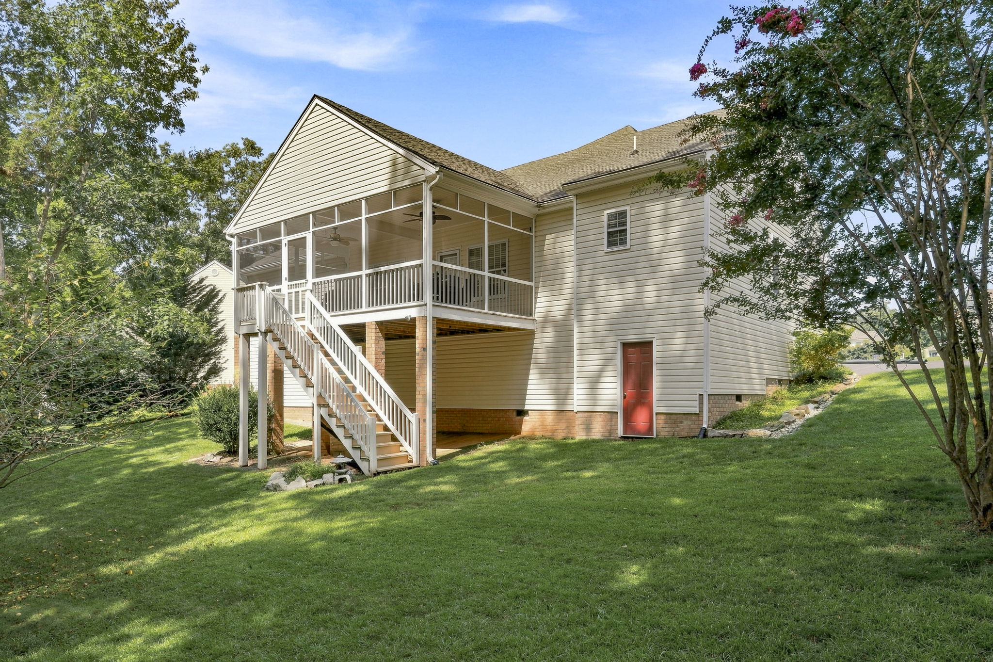 34-Exterior Back