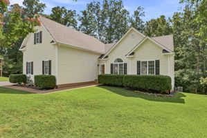 03-Exterior Front