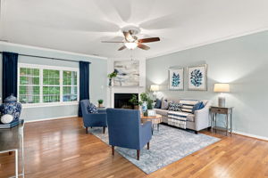 08-Family Room