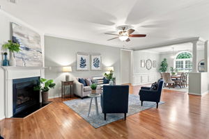 10-Family Room