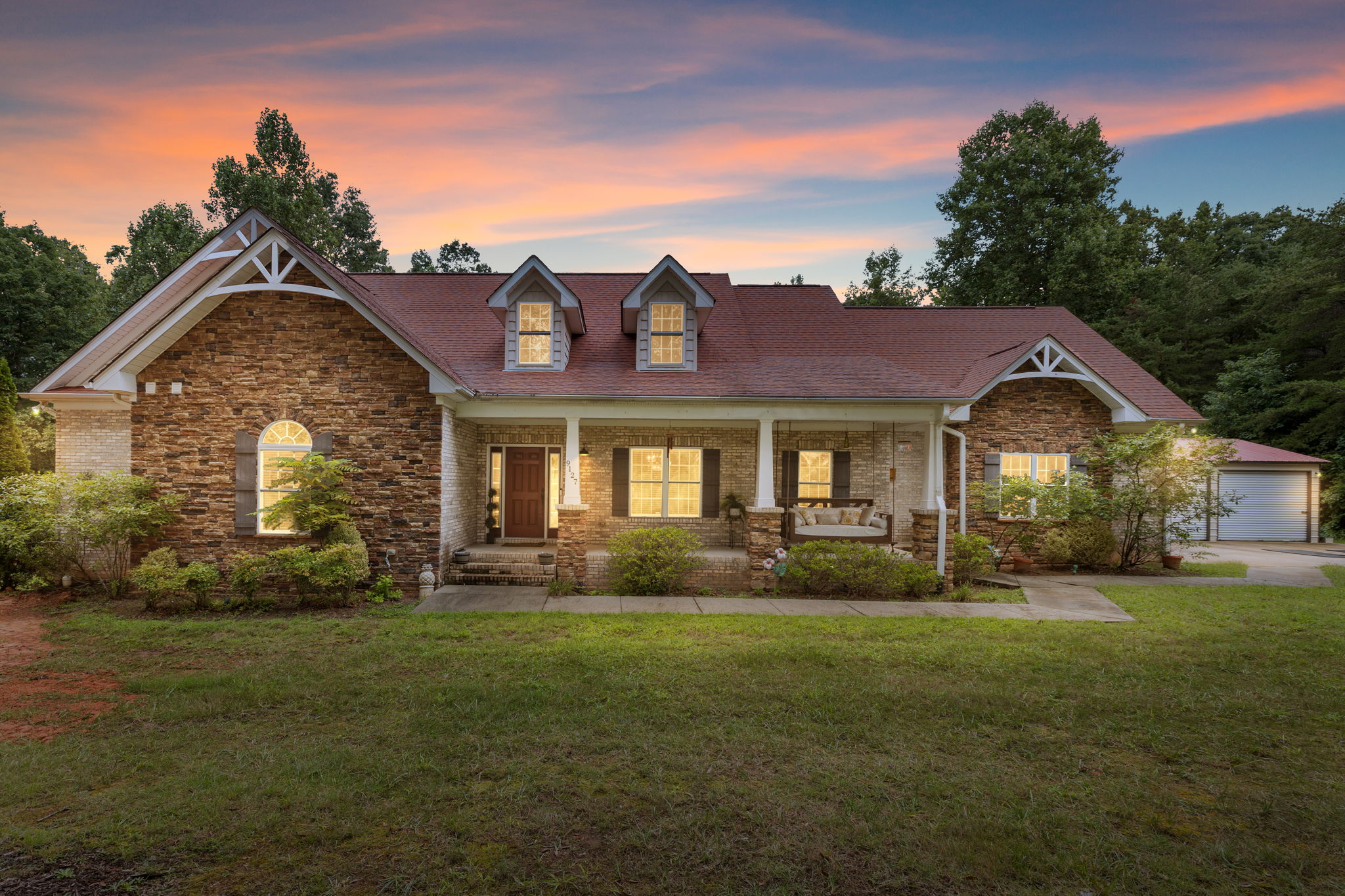 9127 County Line Rd-1