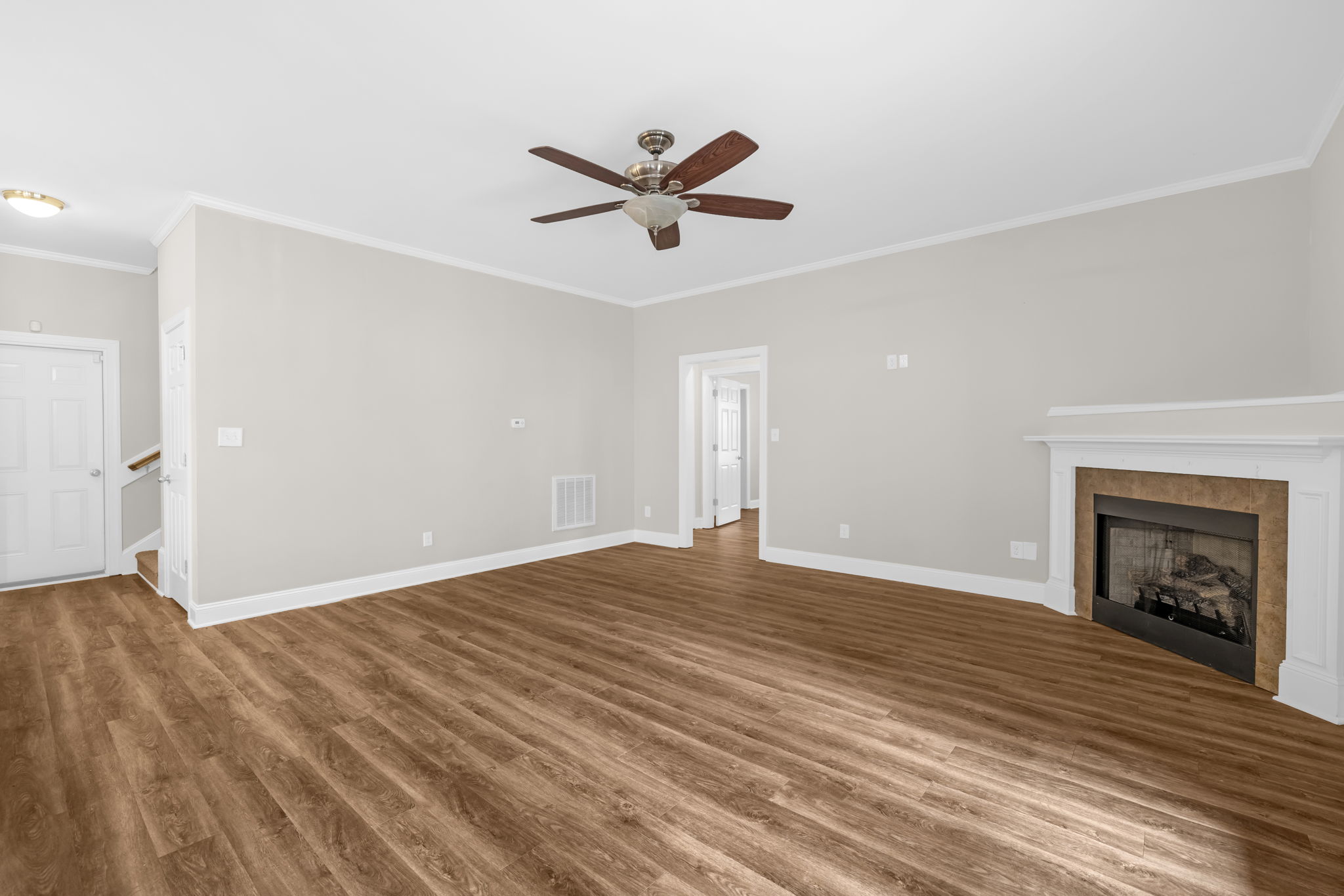 9127 County Line Rd-30