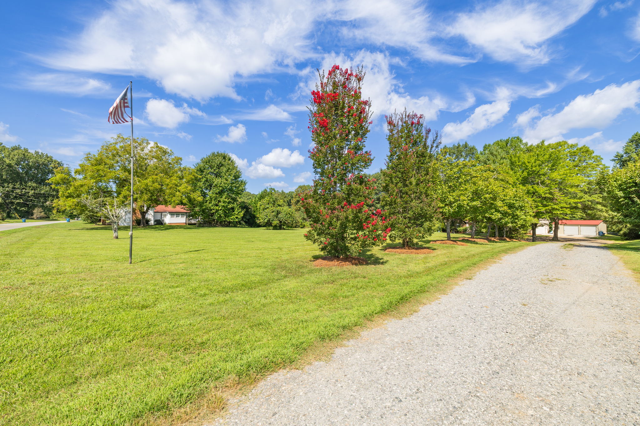 9127 County_Exterior-1