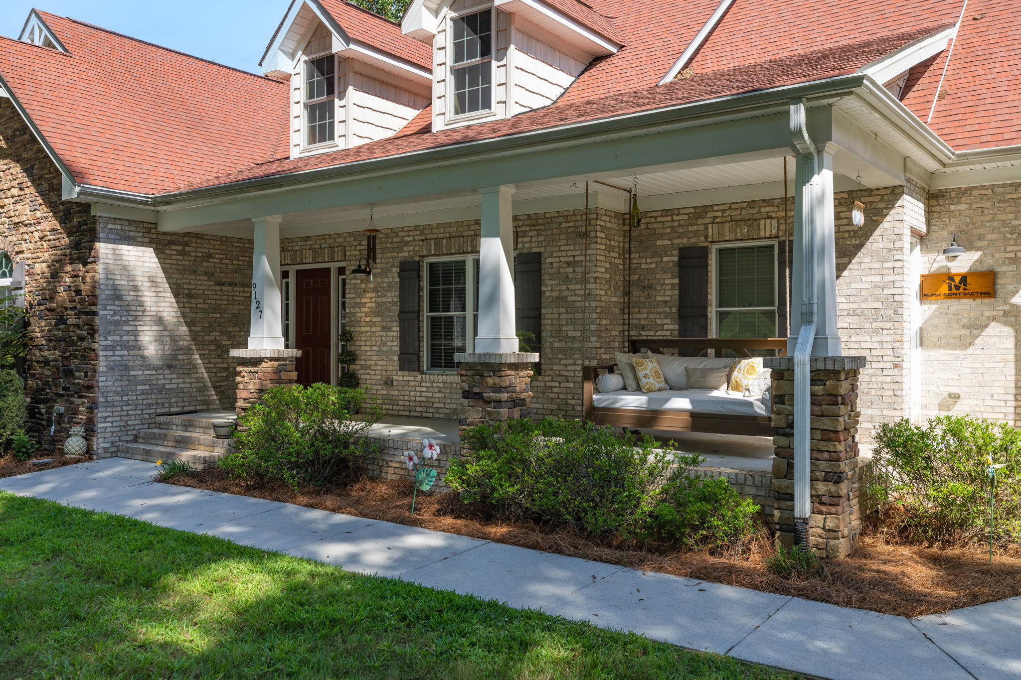 9127 County_Exterior-8