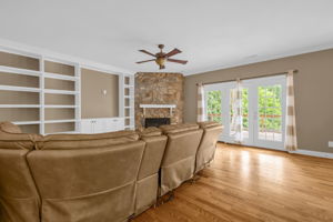 9127 County Line Rd-9