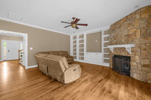 9127 County Line Rd-10