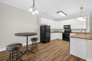 9127 County Line Rd-31