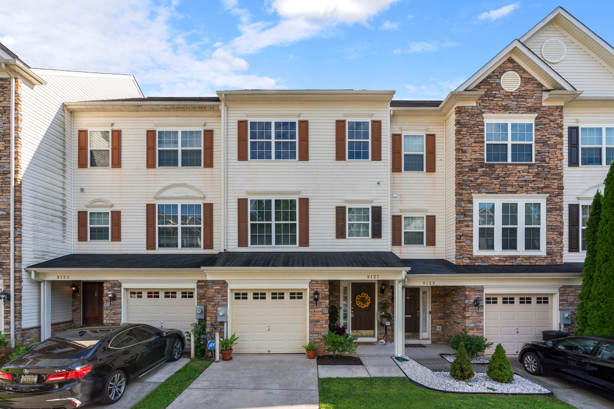 9127 Marlove Oaks Lane, Owings Mills, MD 21117 housefli